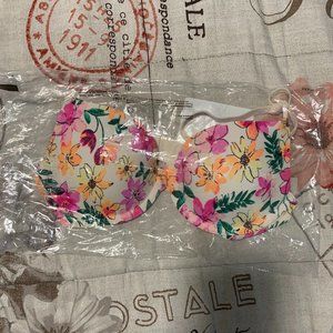 🌸NWOT! PINK WEAR EVERYWHERE SUPER PUSH-UP